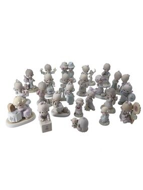 Huge Lot of 23 Vintage Precious Moments Figurines 1976 - 1998